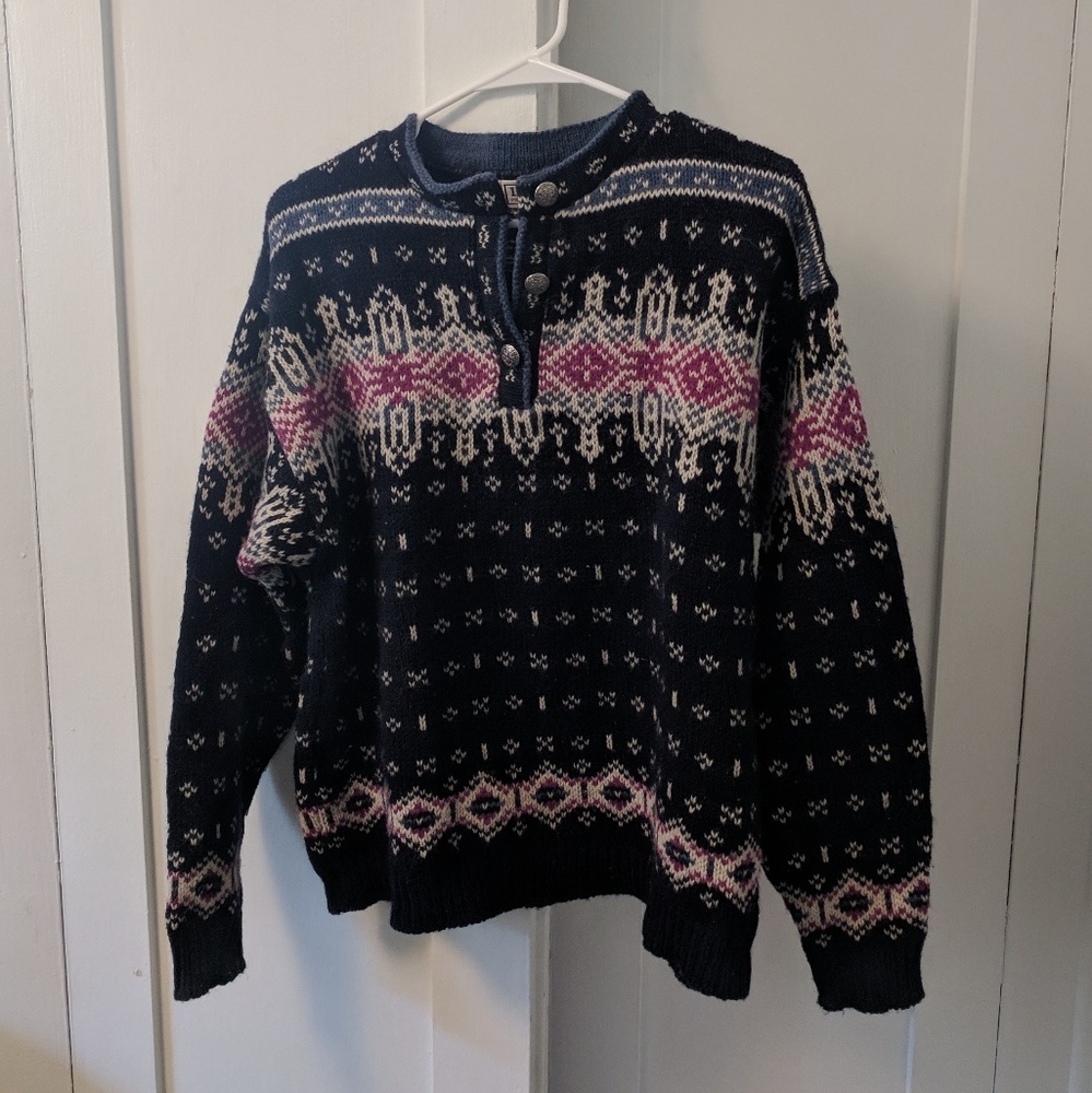 Cozy knit wool sweater pullover